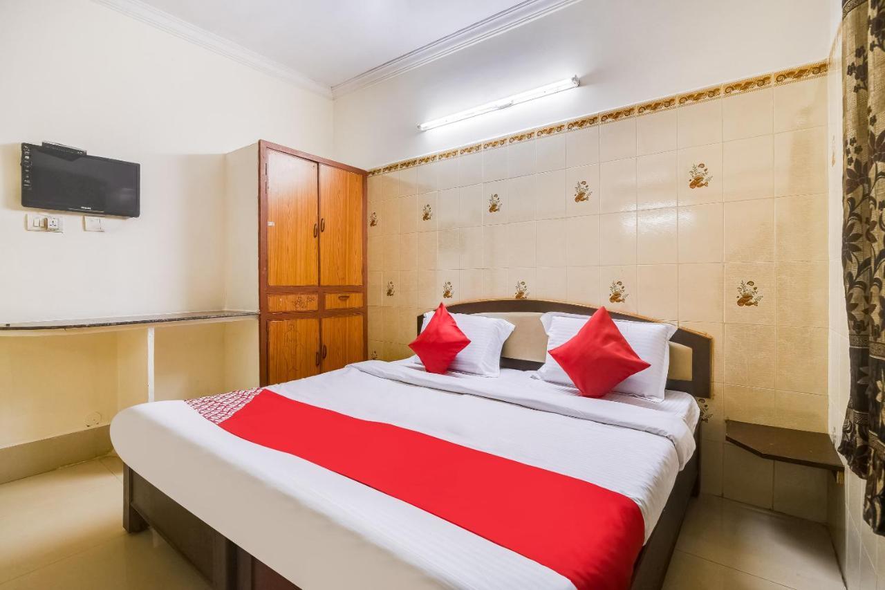 Hotel Spot On 63027 Slv Residency Tirupati Exteriér fotografie